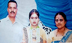 Kotturu: ತಂದೆ, ತಾಯಿ. ತಂಗಿಯನ್ನು ಕೊಲೆ ಮಾಡಿ ಮನೆಯಲ್ಲಿಯೇ ಹೂತಿಟ್ಟಿ ಆರೋಪಿ