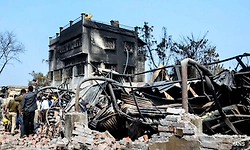 West Bengal:  ಗೋದಾಮು ಅಗ್ನಿ ದುರಂತ- ಸಾವಿನ ಸಂಖ್ಯೆ 25ಕ್ಕೆ ಏರಿಕೆ; ಮೂವರ ಬಂಧನ