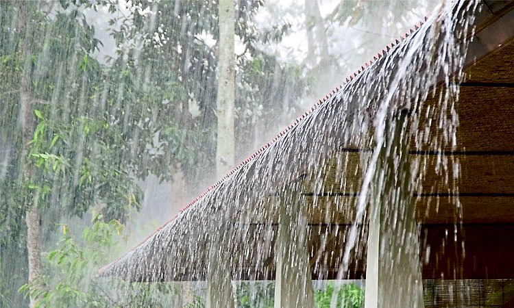 ಇನ್ನೂ 1 ವಾರ ಮಳೆ ಸಾಧ್ಯತೆ; ಕರಾವಳಿಯಲ್ಲಿ ಎ. 2ರ ವರೆಗೆ ಯಲ್ಲೋ ಅಲರ್ಟ್