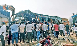 Trasi: Fatal accident occurs during educational tour, MLA joins rescue efforts