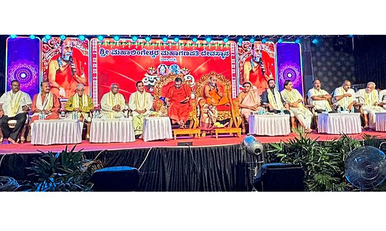 ದೇಗುಲಗಳ ಪುನರುತ್ಥಾನದಿಂದ ನಾಡು ಕ್ಷೇಮ: ಪುತ್ತಿಗೆ ಸುಗುಣೇಂದ್ರತೀರ್ಥ ಶ್ರೀ