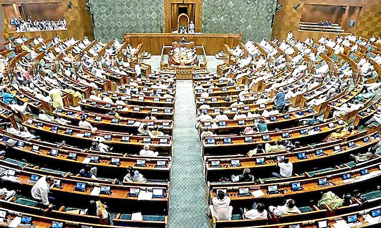 ವಂದೇ ಮಾತರಂಗೆ ಅವಮಾನ ಮಾಡುವುದು ಕ್ರಿಮಿನಲ್ ಅಪರಾಧ: ಮಸೂದೆಗೆ ಸಂಸತ್ತಿನ ಅನುಮೋದನೆ