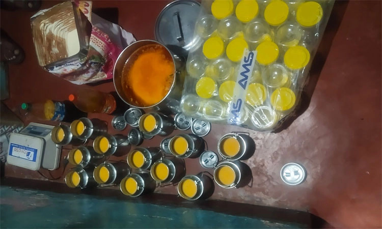 ಚಿಕ್ಕಮಗಳೂರು: 30 ಕೆ.ಜಿ.ಗೂ ಅಧಿಕ ನಕಲಿ ನಾಟಿ ತುಪ್ಪ ಪತ್ತೆ