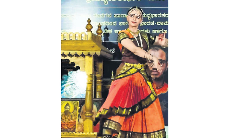 Kala Sampada: ಡಾ| ಸ್ನೇಹಾ ಆಚಾರ್ಯರ ಭಕ್ತಿಪೂರ್ಣ ನಾಟ್ಯಾರ್ಚನೆ