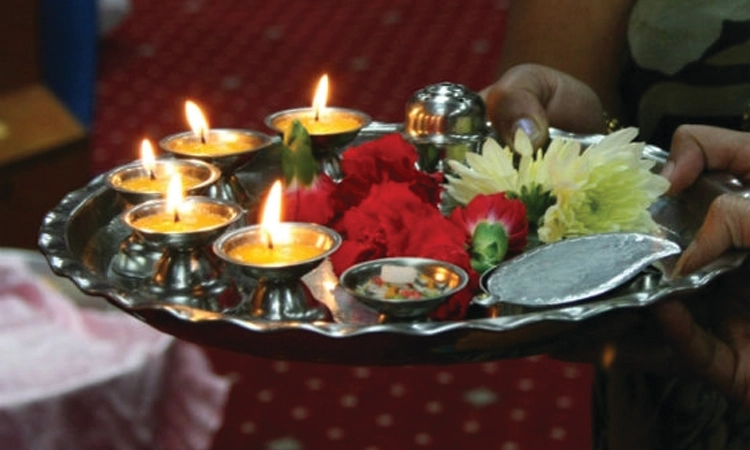 ಇಂದು ಆಯುಧ ಪೂಜೆ, ನಾಳೆ ವಿಜಯದಶಮಿ ಸಂಭ್ರಮ