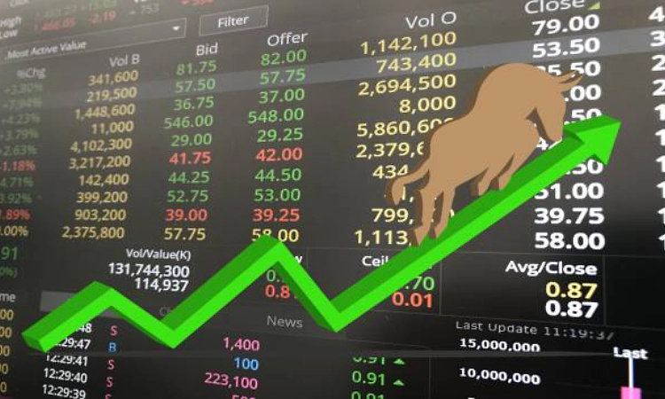Stock markets rise for 2nd session; Sensex gains 300 pts on buying in IT stocks