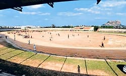 Yadgir: ಸೊರಗಿದ ಜಿಲ್ಲಾ ಕ್ರೀಡಾಂಗಣ!