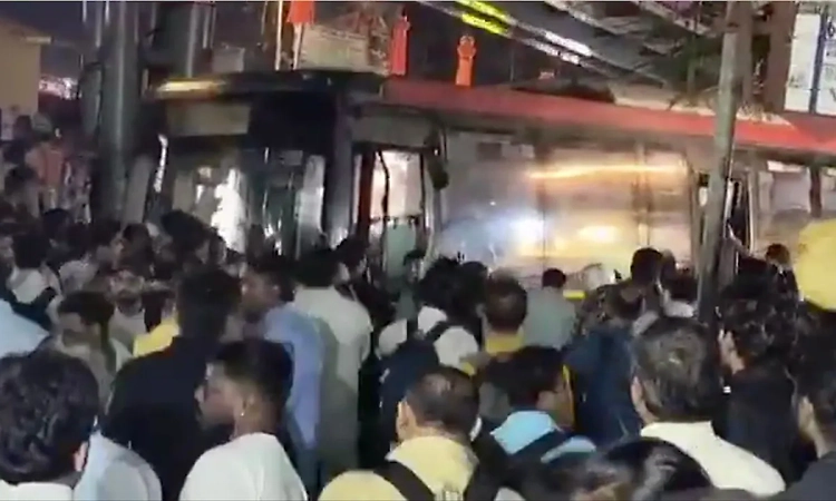 Four killed, 9 hurt as reversing BEST bus crashes into pedestrians 