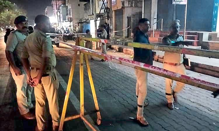 Shivamogga: ಕಬ್ಬಿಣದ ರಾಡ್ ನಿಂದ ಹೊಡೆದು ಯುವಕನ ಭೀಕರ ಹತ್ಯೆ... ಕೌಟುಂಬಿಕ ಕಲಹ ಶಂಕೆ