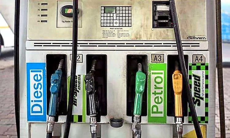 Petrol Price: ಡೀಸೆಲ್‌ ಬೆಲೆ ಯಥಾಸ್ಥಿತಿ- ಪೆಟ್ರೋಲ್‌, ಅಡುಗೆ ಅನಿಲ LPG ಬೆಲೆ ಎಷ್ಟು?