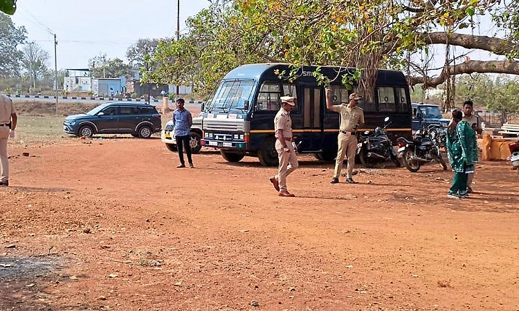 Humnabad: ಅನಾಮಧೇಯ ವಸ್ತು ಸ್ಪೋಟಗೊಂಡು ಆರು ಜನರಿಗೆ ಗಂಭೀರ ಗಾಯ