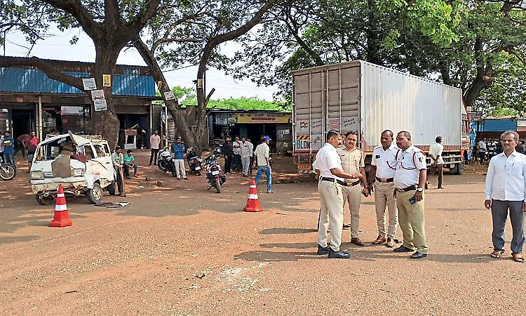 Humnabad: Six people, including five school students injured after container truck hit them  
