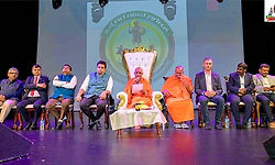 ಸಮುದಾಯದ ಸೇವೆಯನ್ನು ವಿಶ್ವಕ್ಕೆ ಪರಿಚಯಿಸಿದ ಒಕ್ಕಲಿಗ ಯುವ ಬ್ರಿಗೇಡ್: ಚುಂಚಶ್ರೀ