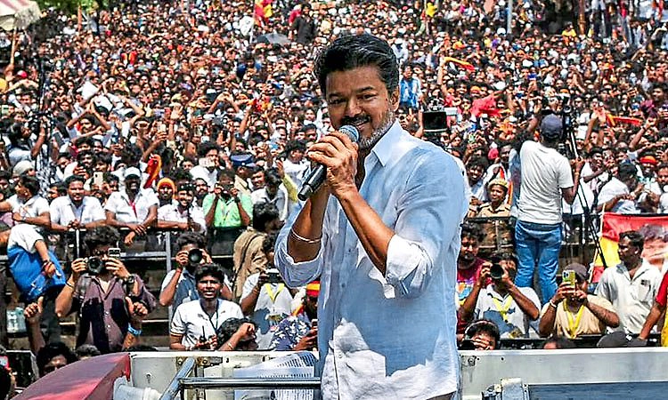 ನೀತಿ ಸಂಹಿತೆ ಉಲ್ಲಂಘನೆ: ಟಿವಿಕೆ ಮುಖ್ಯಸ್ಥ ವಿಜಯ್‌ ವಿರುದ್ಧ ಕೇಸು  