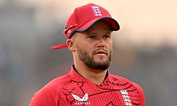 ಐಪಿಎಲ್ ವಿವಾದ ಬೆನ್ನಲ್ಲೇ ಬೆನ್ ಡಕೆಟ್ ಸಂಚಾರ ನಿಯಮ ಉಲ್ಲಂಘನೆ; ದಂಡ