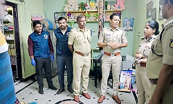 Ballari man kills wife, seven-month-old daughter with hammer