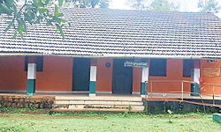 ಕುಂದಾಪುರ-ಬೈಂದೂರು: 10 ಶಾಲೆಗೆ ಬೀಗ