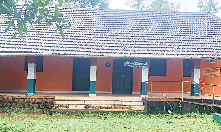 ಕುಂದಾಪುರ-ಬೈಂದೂರು: 10 ಶಾಲೆಗೆ ಬೀಗ