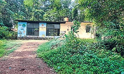 Manipal: ಪಟ್ಲ ಅಂಗನವಾಡಿಗೆ ಹೋಗಲು ಹರಸಾಹಸ