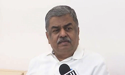 ಪರೀಕ್ಷೆ ಮುಗಿದಿದೆ, ಶೀಘ್ರ ಸಂಪುಟ ವಿಸ್ತರಣೆ ಫಲಿತಾಂಶ: ಹರಿಪ್ರಸಾದ್