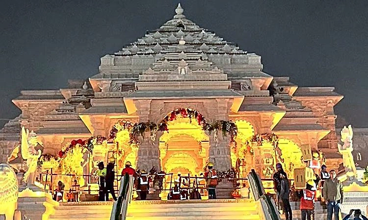 ರಾಮಮಂದಿರಕ್ಕೆ ನೀಡಿದ್ದ 4 ಕೋಟಿ ದೇಣಿಗೆಯ ಚೆಕ್ ಬೌನ್ಸ್; ಬ್ಯಾಂಕ್ ನಲ್ಲಿ ಇದ್ದದ್ದು 3 ರೂಪಾಯಿ