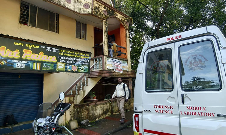 Mangaluru: ಚಾಕುವಿನಿಂದ ಇರಿದು ಅಣ್ಣನ ಕೊಲೆ ಮಾಡಿದ ತಮ್ಮ!