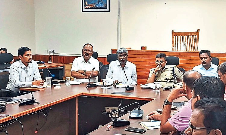 ರಾ.ಹೆ. ಸಮಸ್ಯೆ ಬಗೆಹರಿಸದಿದ್ದಲ್ಲಿ ಟೋಲ್‌ ಕಟ್ಟದಂತೆ ಕರೆ: ಸಂಸದ ಕೋಟ ಎಚ್ಚರಿಕೆ
