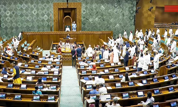 Waqf bill: ಲೋಕಸಭೆಯಲ್ಲಿ ನಾಳೆ ವಕ್ಫ್ ಮಸೂದೆ ಮಂಡನೆ: ವಿಪಕ್ಷಗಳಿಂದ ಕಾರ್ಯತಂತ್ರ ಸಭೆ
