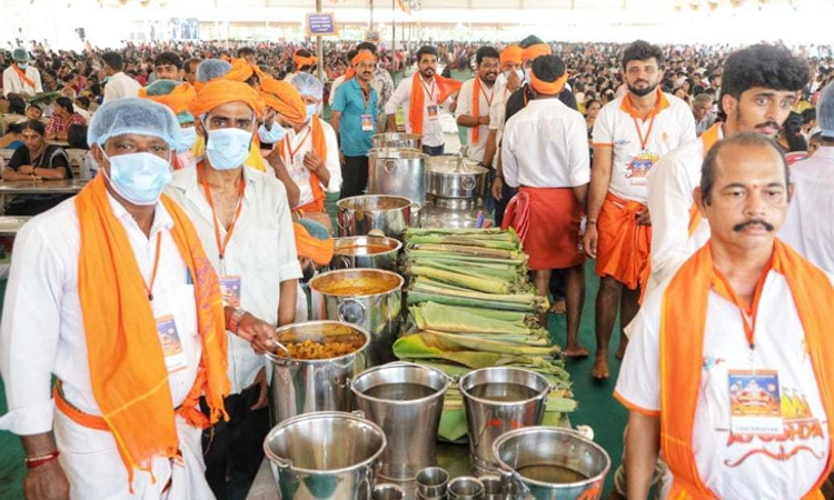 ಮಧೂರು ಬ್ರಹ್ಮಕಲಶ: ಸಾವಿರಾರು ಸ್ವಯಂ ಸೇವಕರ ನಿಸ್ವಾರ್ಥ ಸೇವೆ