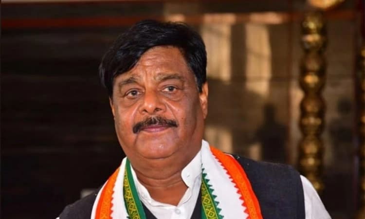 Congress ಮಲ್ಲಿಕಾರ್ಜುನ ಖರ್ಗೆ ವಾರ್ನಿಂಗ್‌ಗೆ ಗಪ್‌ಚುಪ್‌: ಮೌನಕ್ಕೆ ಶರಣಾದ ಮಹದೇವಪ್ಪ