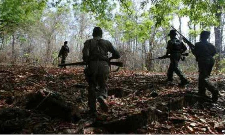 Selfie; ಪತ್ನಿಯೊಂದಿಗೆ ಕ್ಲಿಕ್ಕಿಸಿದ ಸೆಲ್ಫಿ  ನಕ್ಸಲ್ ಉನ್ನತ ನಾಯಕನಿಗೆ ಮುಳುವಾಯಿತು