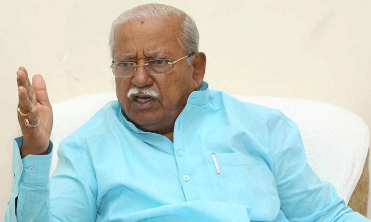 ಕಾಂಗ್ರೆಸ್ ಅಧ್ಯಕ್ಷ ಖರ್ಗೆಗೆ ರಾಜಕಾರಣ ಸಾಕು; ಅವರು ಮನೆಯಲ್ಲಿರಲಿ: ಸಂಸದ ಜಿಗಜಿಣಗಿ