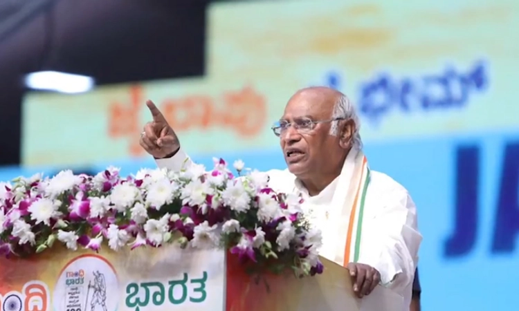 Belagavi: ಮೋದಿ-ಶಾ ರಿಂದ ಅಂಬೇಡ್ಕರ್‌ ಹೆಸರಲ್ಲಿ ಜಗಳ ಹಚ್ಚುವ ಕೆಲಸ: ಖರ್ಗೆ