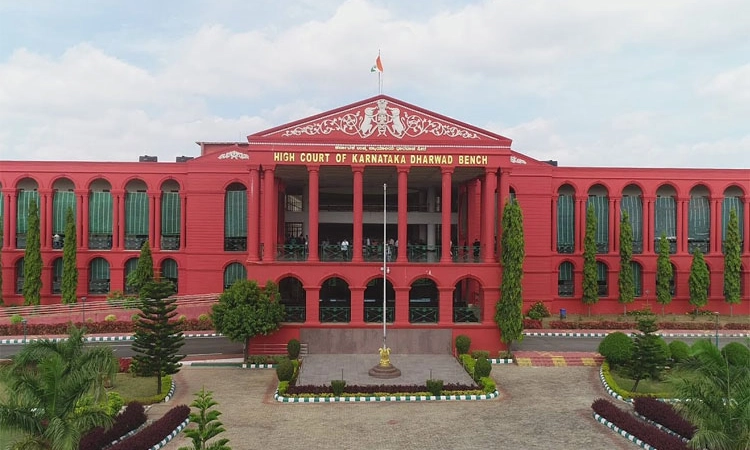 Dharwad High Court: ಹಂಪಿ ನರಹರಿ ತೀರ್ಥರ ವೃಂದಾವನ ಪೂಜೆ ಯಥಾಸ್ಥಿತಿಗೆ