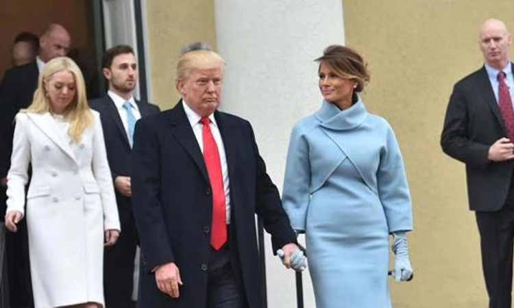America: ಟ್ರಂಪ್‌ ಪ್ರಮಾಣದ ಬೆನ್ನಲ್ಲೇ ಅಕ್ರಮ ವಲಸಿಗರು ಹೊರಕ್ಕೆ?