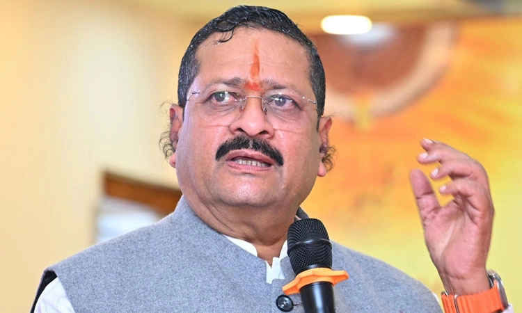 ಬಿ.ವೈ.ವಿಜಯೇಂದ್ರ ಕಲೆಕ್ಷನ್ ಮಾಸ್ಟರ್, ಧೀಮಂತ ತಂದೆಯ ಜೈಲಿಗೆ ಕಳಿಸಿದ ಮಹಾನಾಯಕ: ಯತ್ನಾಳ್‌