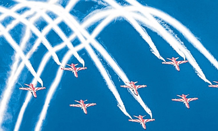 Ban: ಏರ್‌ ಶೋ ವೇಳೆ ಕಟ್ಟಡ ನಿರ್ಮಾಣಕ್ಕಾಗಿ ಕ್ರೇನ್‌ ಬಳಕೆ ನಿಷೇಧ: ಪಾಲಿಕೆ ಆದೇಶ