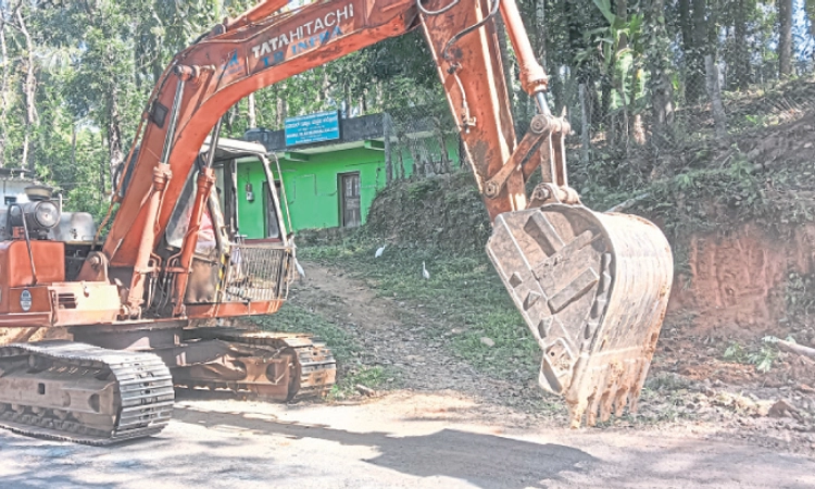 Sullia: ಬೆಳ್ಳಾರೆ-ದರ್ಖಾಸು ರಸ್ತೆ; ವಿಸ್ತರಣೆ ಸಹಿತ ಅಭಿವೃದ್ಧಿ ಆರಂಭ