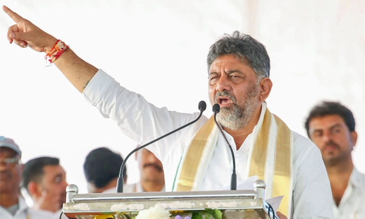 Congress; ನನ್ನನ್ನು ಸೇರಿ ಎಲ್ಲರೂ ಬಾಯಿಗೆ ಬೀಗ ಹಾಕಬೇಕು:ಡಿ.ಕೆ.ಶಿವಕುಮಾರ್ ವಾರ್ನಿಂಗ್