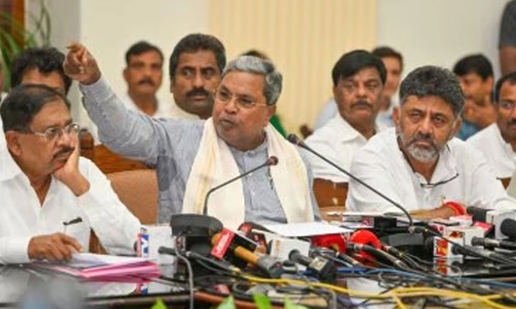 Cast Census Report: ಹಲವು ವಿರೋಧಗಳ ನಡುವೆಯೂ ಜಾತಿ ಗಣತಿ ರಹಸ್ಯ ನಾಳೆ ಬಯಲು?