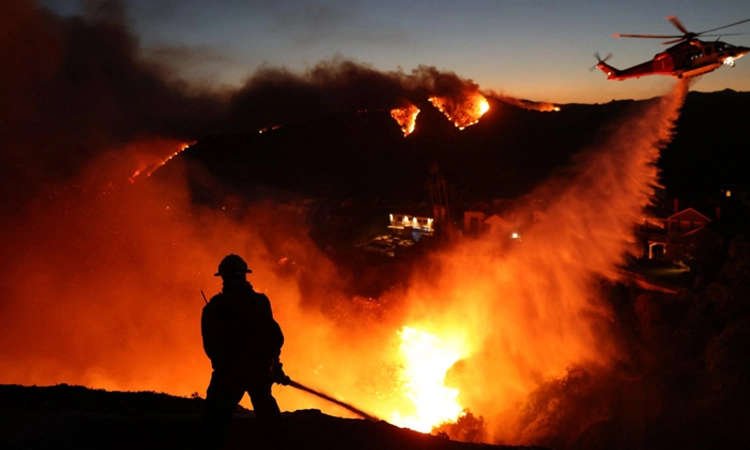 Los Angeles wildfires: ಒಲಿಂಪಿಕ್ಸ್‌ ಆಯೋಜನೆಗೆ ಭೀತಿ?
