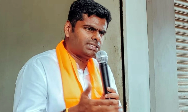Mangaluru: ಹಿಂದಿ ರಾಷ್ಟ್ರ ಭಾಷೆ ಅಲ್ಲ… ಆರ್.ಅಶ್ವಿನ್ ಹೇಳಿಕೆಗೆ ಅಣ್ಣಾಮಲೈ ಹೇಳಿದ್ದೇನು?