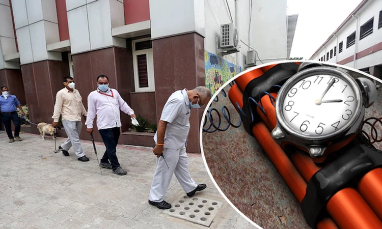 ಪರೀಕ್ಷೆಯಿಂದ ತಪ್ಪಿಸಿಕೊಳ್ಳಲು 23ಶಾಲೆಗೆ ಬಾಂಬ್ ಬೆದರಿಕೆ ಹಾಕಿದ್ದ 12ನೇ ತರಗತಿ ವಿದ್ಯಾರ್ಥಿ