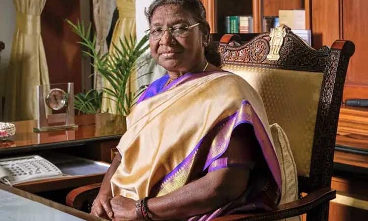 Sabarimala Temple: ಶಬರಿಮಲೆಗೆ ಭೇಟಿ ನೀಡಲಿದ್ದಾರೆ ರಾಷ್ಟ್ರಪತಿ ದ್ರೌಪದಿ ಮುರ್ಮು