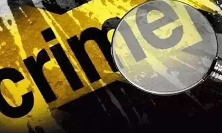 Kasaragod Crime News: ಮದ್ಯ ಸಹಿತ ವ್ಯಕ್ತಿಯ ಬಂಧನ, ಕುಸಿದು ಬಿದ್ದು ಮಹಿಳೆ ಮೃ*ತ್ಯು