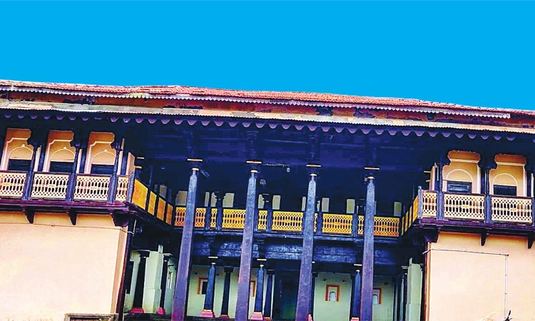 Wade House: ವಾಡೆ ಎಂಬ ದೊಡ್ಮನೆ! ಊರ ಪ್ರಮುಖರ ಅರಮನೆ