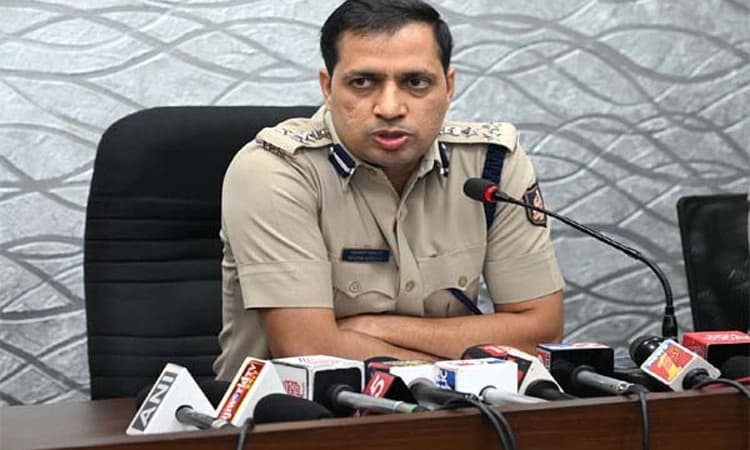 Mangaluru: ಜಾಲತಾಣದಲ್ಲಿ ಸುಳ್ಳು ಮಾಹಿತಿ: ವಿವಿಧ ಕಡೆ ಪ್ರಕರಣ ದಾಖಲು