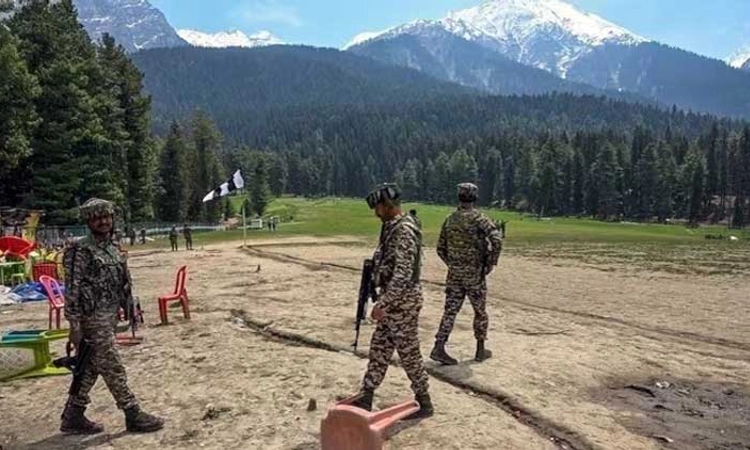 Hindu ho Kya…? ದಾಳಿಗೂ ಮುನ್ನ ಶಂಕಿತ ಉಗ್ರ ನನ್ನ ಜೊತೆ ಮಾತನಾಡಿದ್ದ ಎಂದ ಪ್ರವಾಸಿಗ