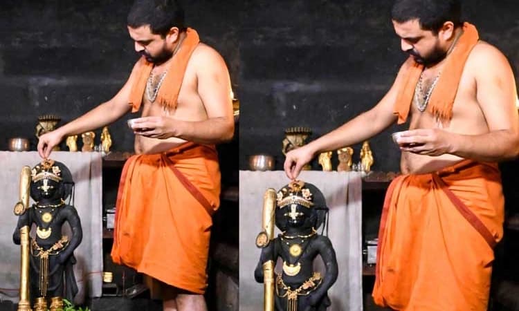 Udupi: ಶ್ರೀ ಕೃಷ್ಣನಿಗೆ ಸುವರ್ಣಾಭಿಷೇಕ