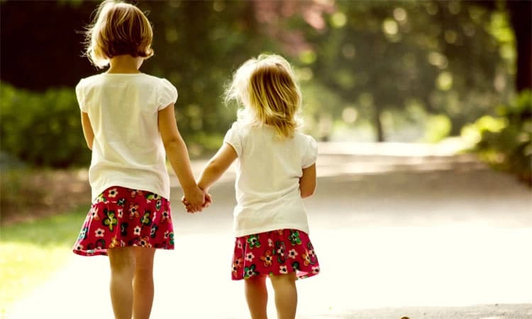 Sisters: ಅಕ್ಕ ತಿದ್ದಿ ಬುದ್ಧಿ ಹೇಳುವ ಅಮ್ಮನಂತೆ